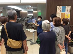 家族参観　透析室見学