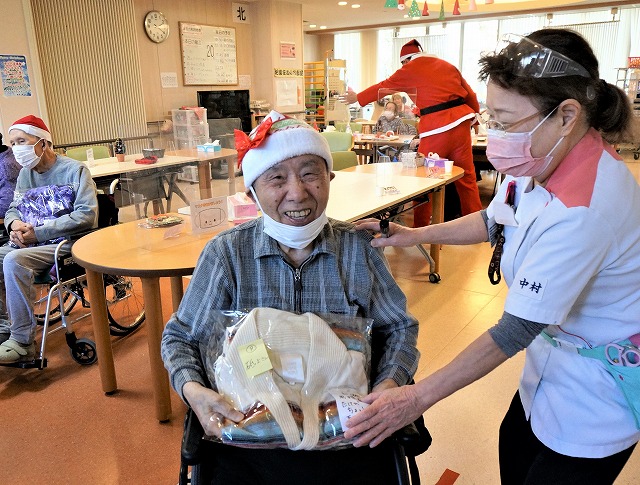 赤とんぼ黒髪クリスマス