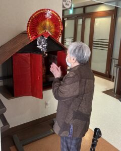 赤とんぼ黒髪
