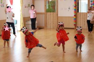 運動会 だるまさんがおどった