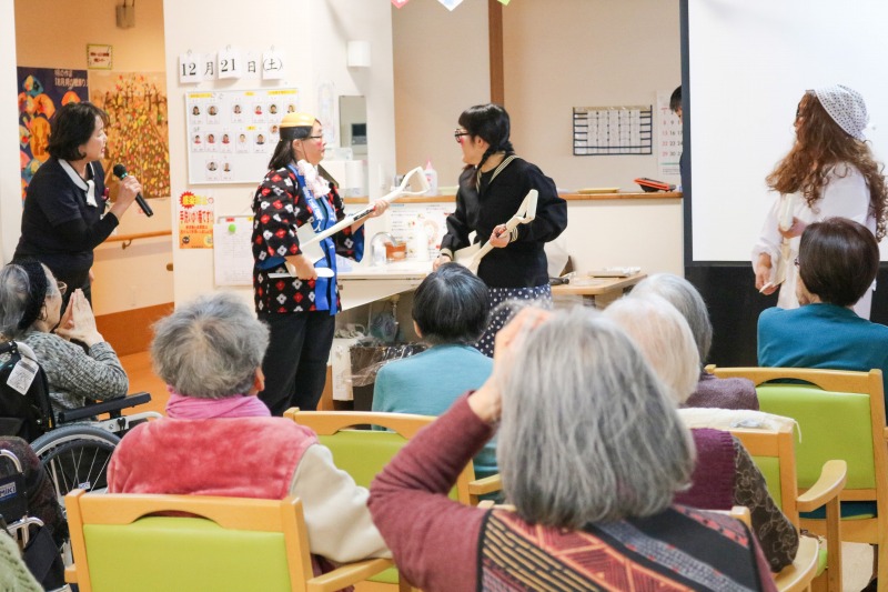 赤長忘年会　職員芸