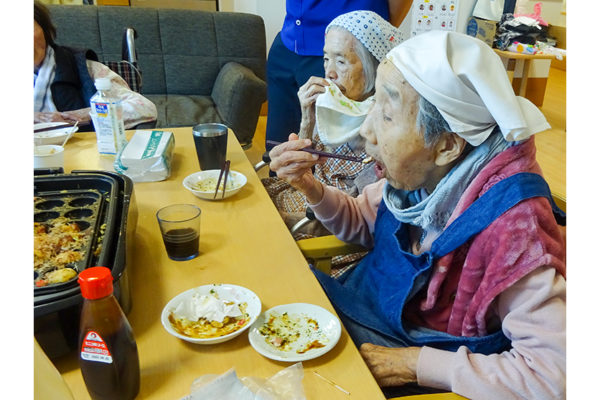 小規模多機能ホーム たこ焼きパーティー