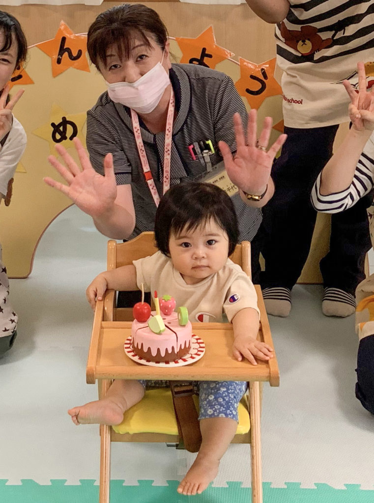 赤とんぼ保育園７月の誕生会1